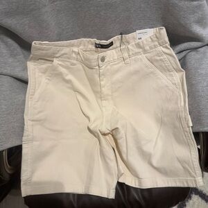Zara Men’s White Carpenter Shorts